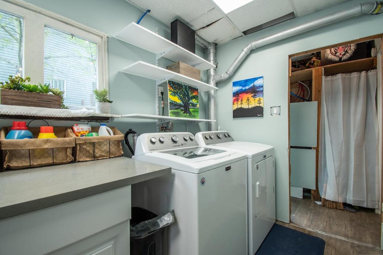 Remodeled 2-bedroom Unit In Fremont W/ Luxe Bathrooms